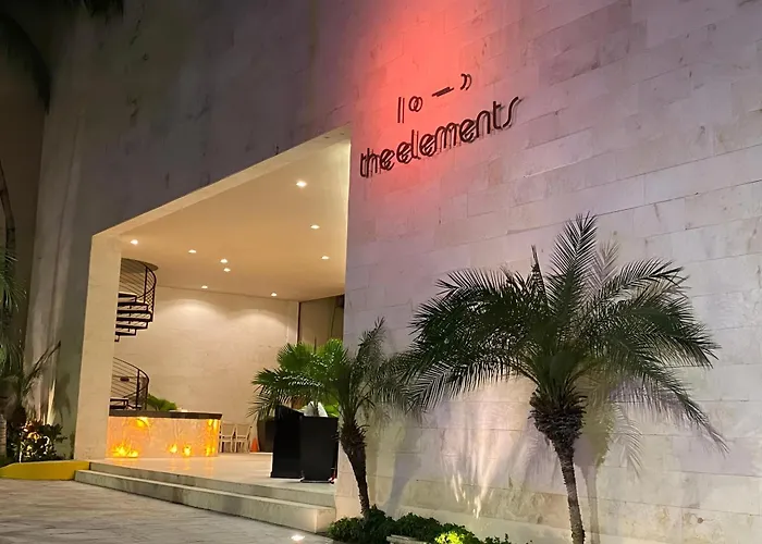 Beachfront Location At Elements